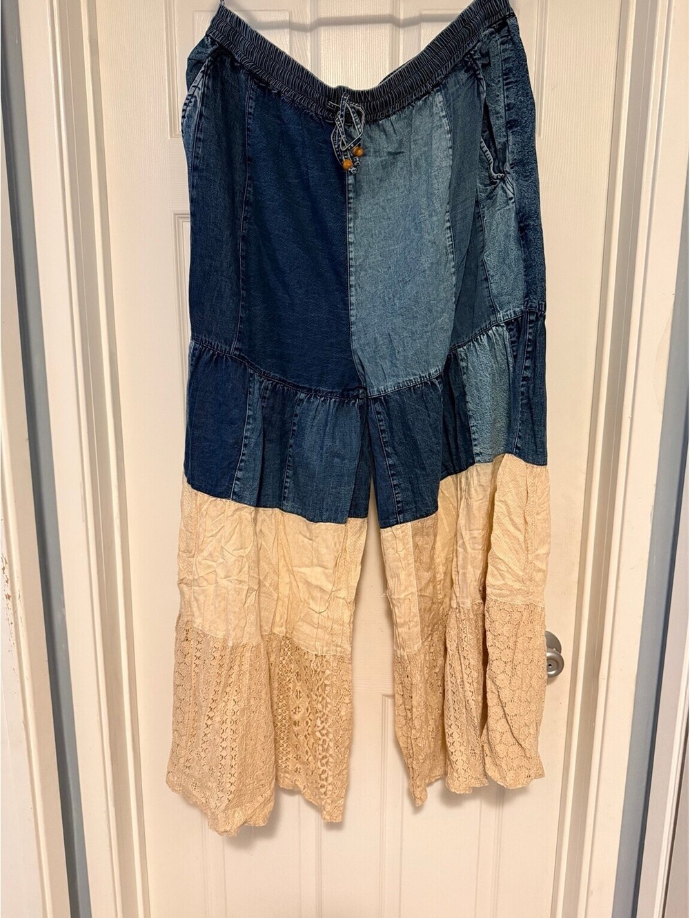 YOUNG THREADS Patchwork Denim Lace Wide Leg Pants NWT 2X - Picture 3 of 6